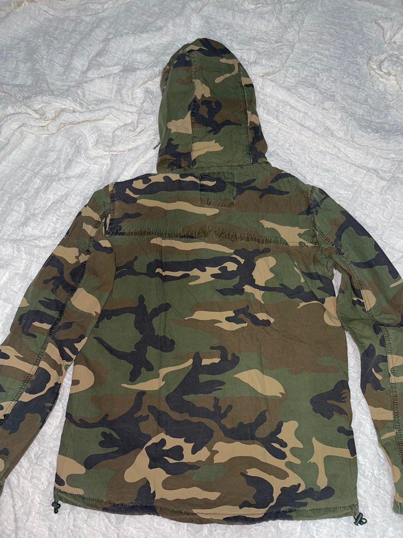 Pull&bear camo top