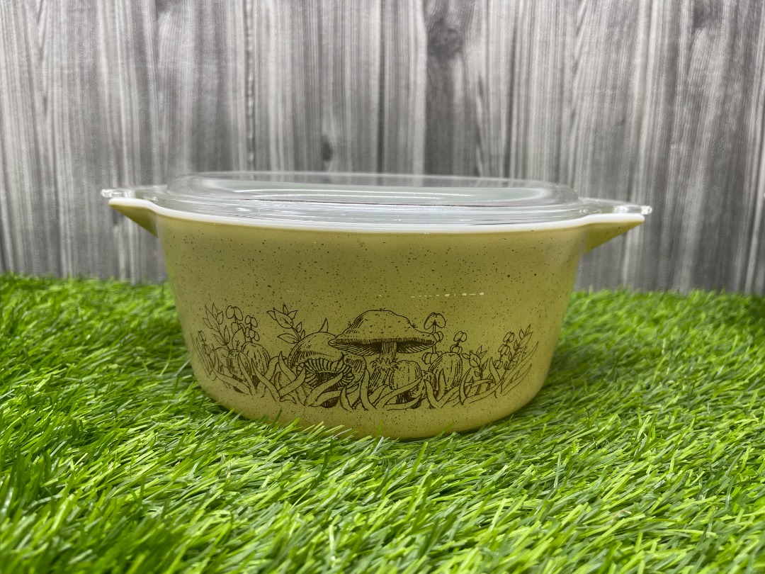 pyrex forest mushrooms vintage casserole, Furniture & Home Living ...
