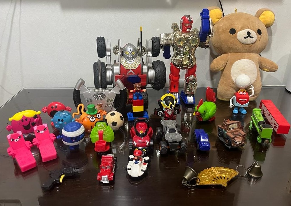 Rando toy deals