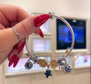 🩷SALE🩷 PANDORA MOMENTS CLASP BANGLE 2200 ,,,, CHARMS 900 EACH,,, MOON CRESCENT RING 900