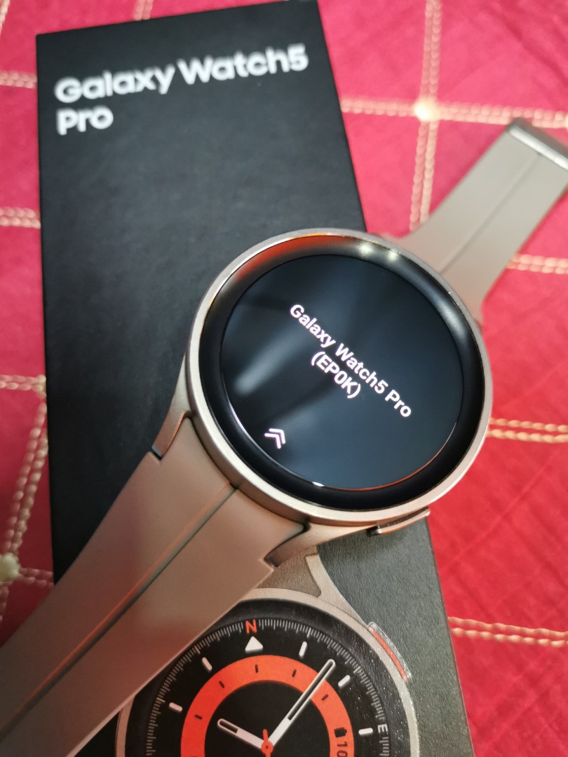 Samsung Galaxy Watch 5 pro 45mm gps, 手提電話, 智能穿戴裝置及智能