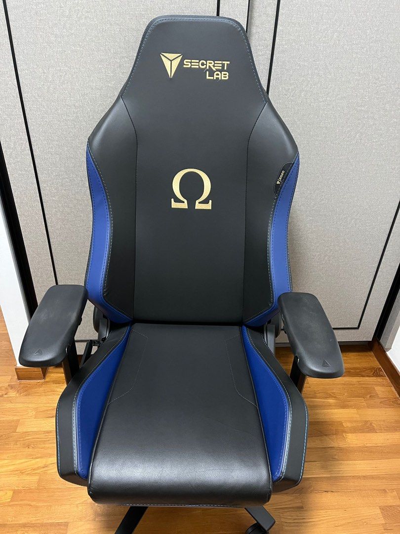 Secretlab omega 2021 2025 royal