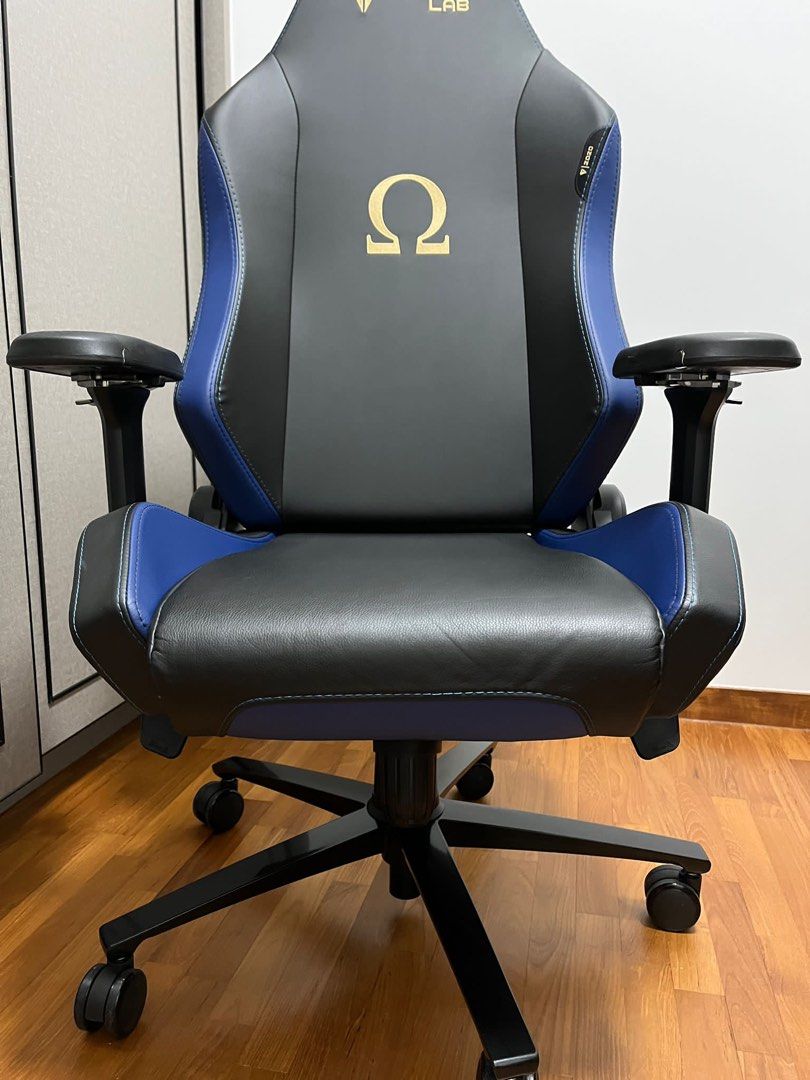 Secretlab omega hotsell 2021 royal