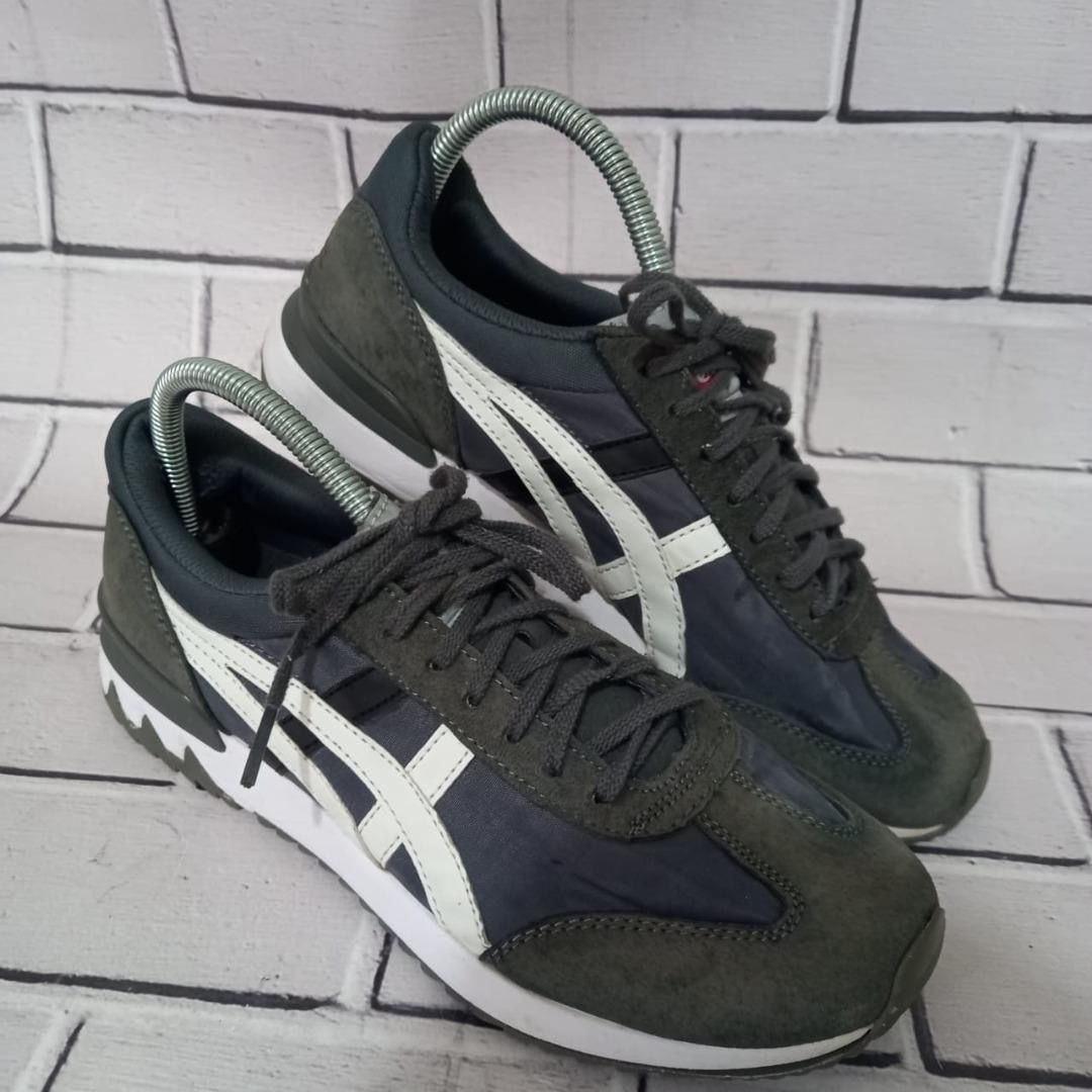 Onitsuka top tiger hitam
