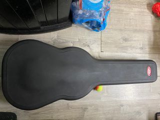 SKB-18RW ATA ACOUSTIC GUITAR CASE