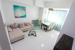 Sophisticated 1-Bedroom Haven in Calyx Residences, Cebu Business Park for Sale - Fully Furnished
