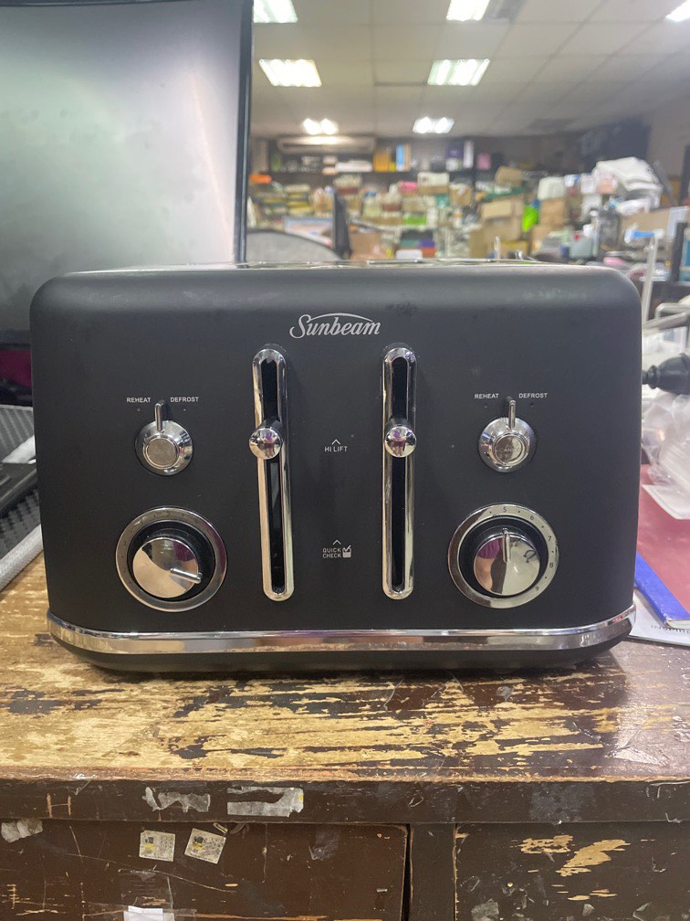 Sunbeam 4 Slice Toaster TA2740K, TV & Home Appliances, Kitchen