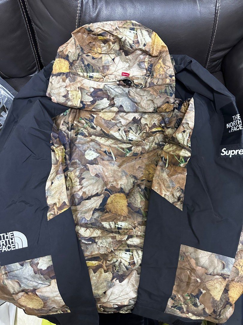 Supreme the north face mountain light jacket leaves hot sale