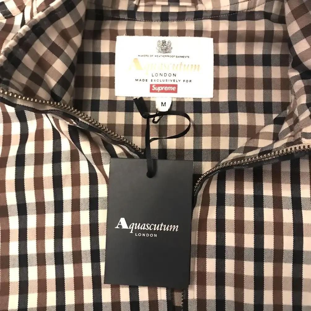 Supreme aquascutum vest outlet
