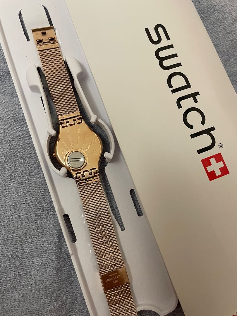 SWATCH -SYXG120M CONTRASTED SIMPLICITY, 名牌, 手錶- Carousell