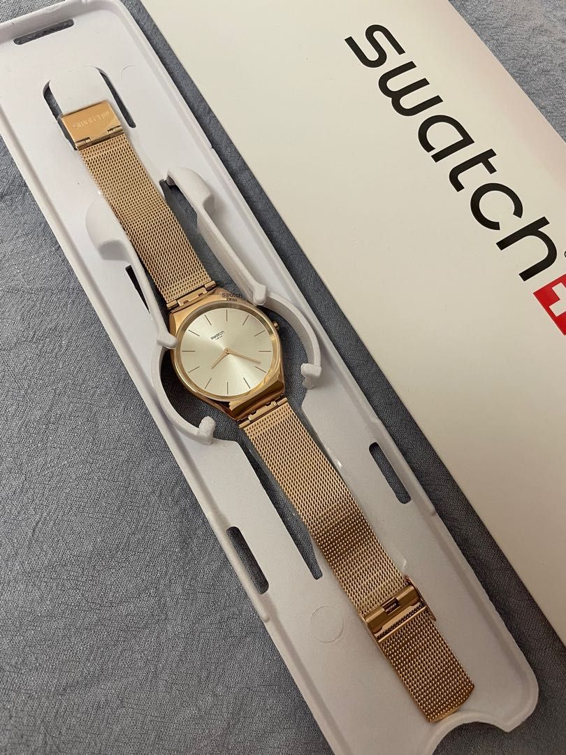 SWATCH -SYXG120M CONTRASTED SIMPLICITY, 名牌, 手錶- Carousell