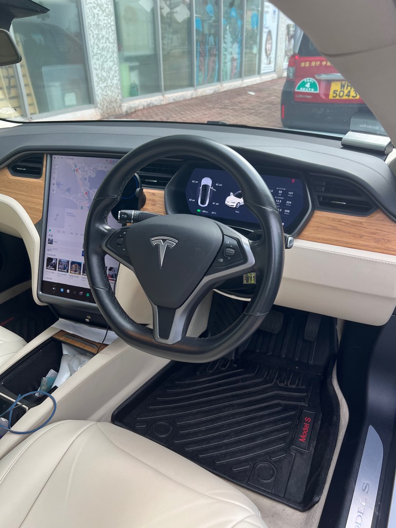 Tesla Model S 75D (A)62866876563843113