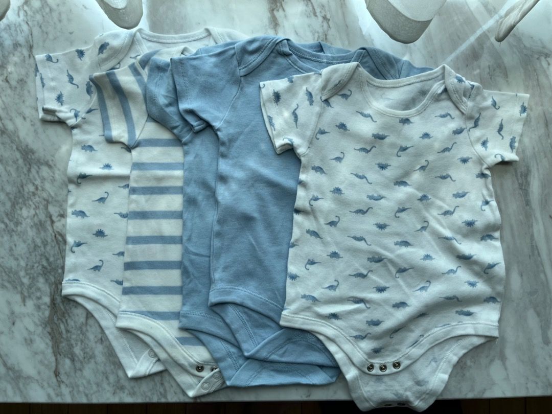 U.K. Sainsbury s vests x5 size 12 18 months