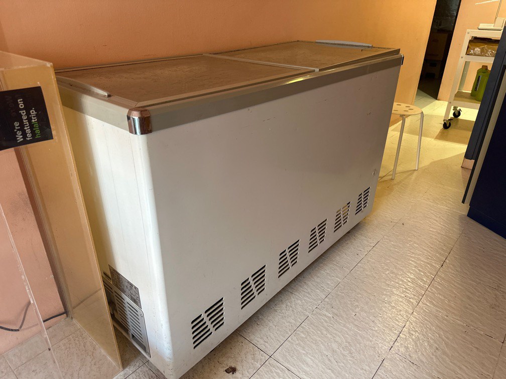 Used big chest freezer (for gelato storage etc), TV & Home Appliances