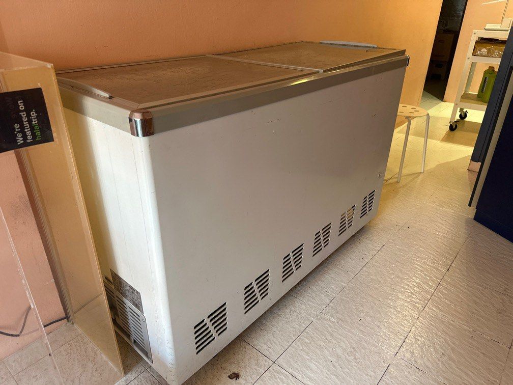 Used big chest freezer (for gelato storage etc), TV & Home Appliances