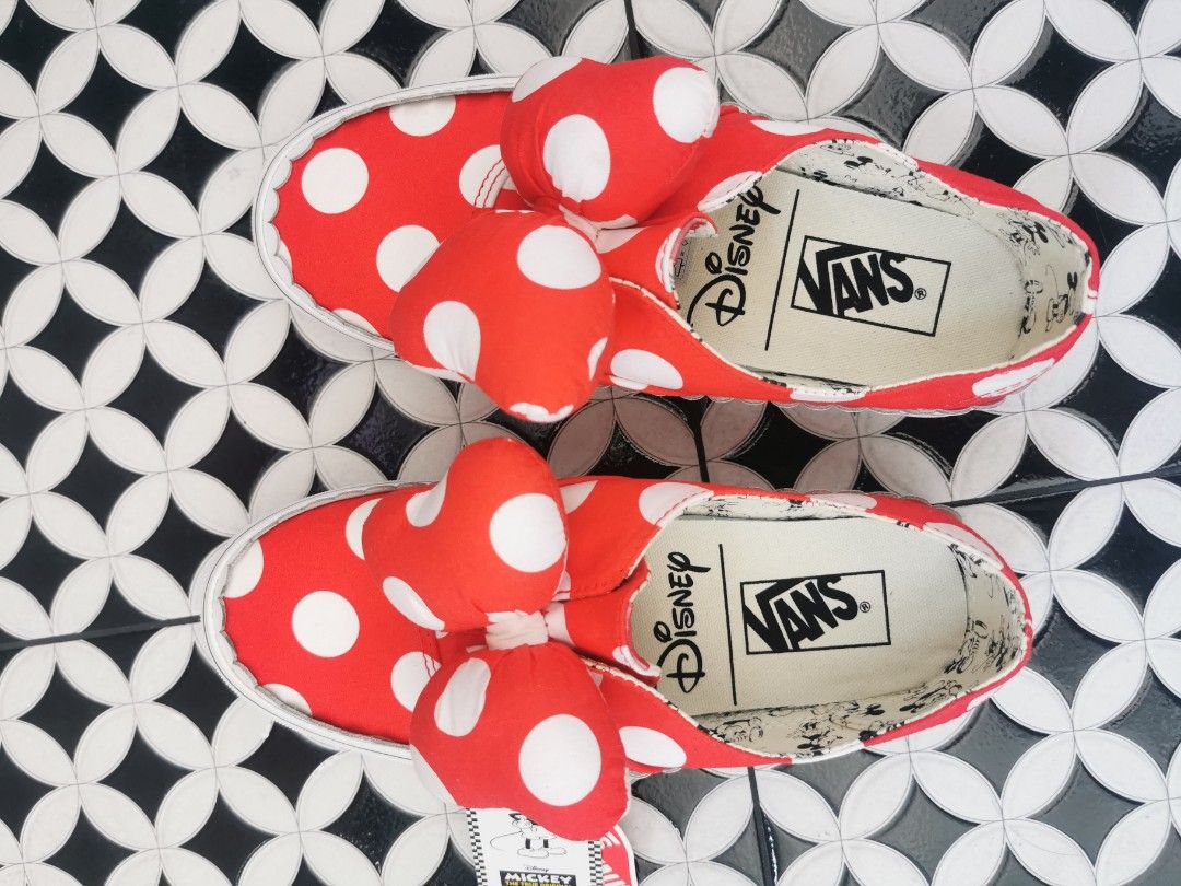 Minnie mouse vans with bow hotsell