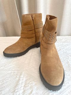 （分類：）位於 。 由 closet_in_loop 提交（商品編號 1260624290，圖片 1）。簡介： 。