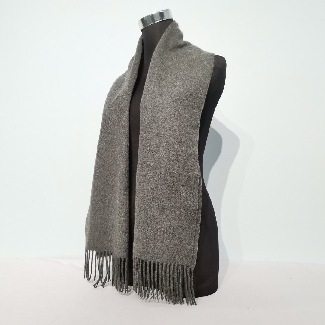 Aquascutum cheap scarf womens