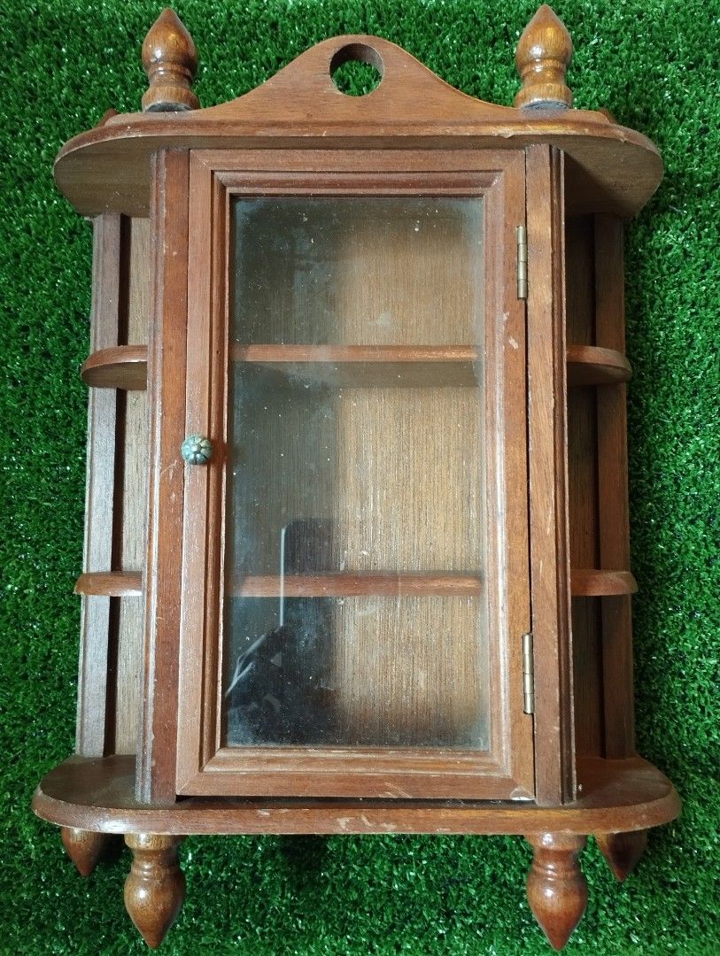 Small store wooden showcase