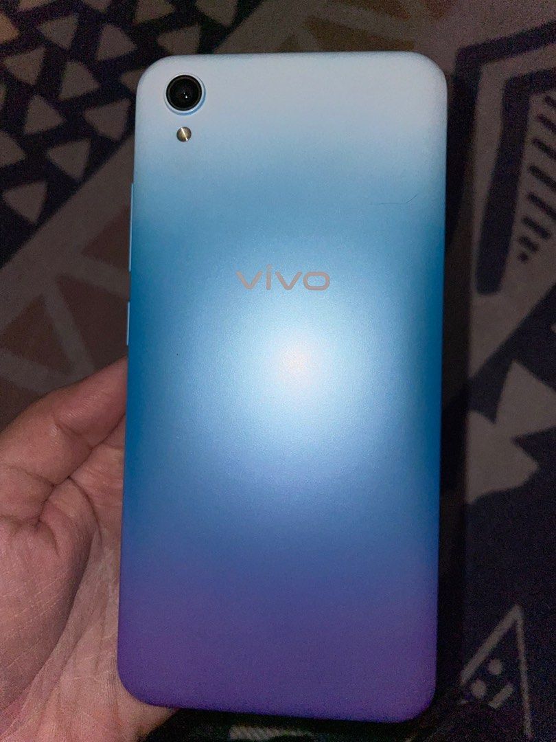 Vivo Y1S