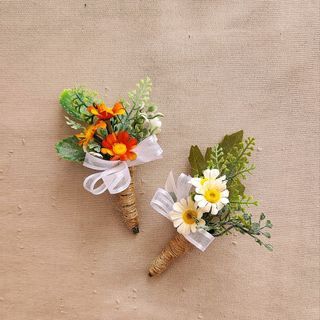 Wedding Flowers : Boutonnieres (Artificial)