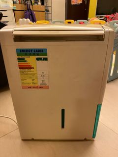 （分類：）位於 。 由 katherinelam72 提交（商品編號 1260549222，圖片 1）。簡介： 。