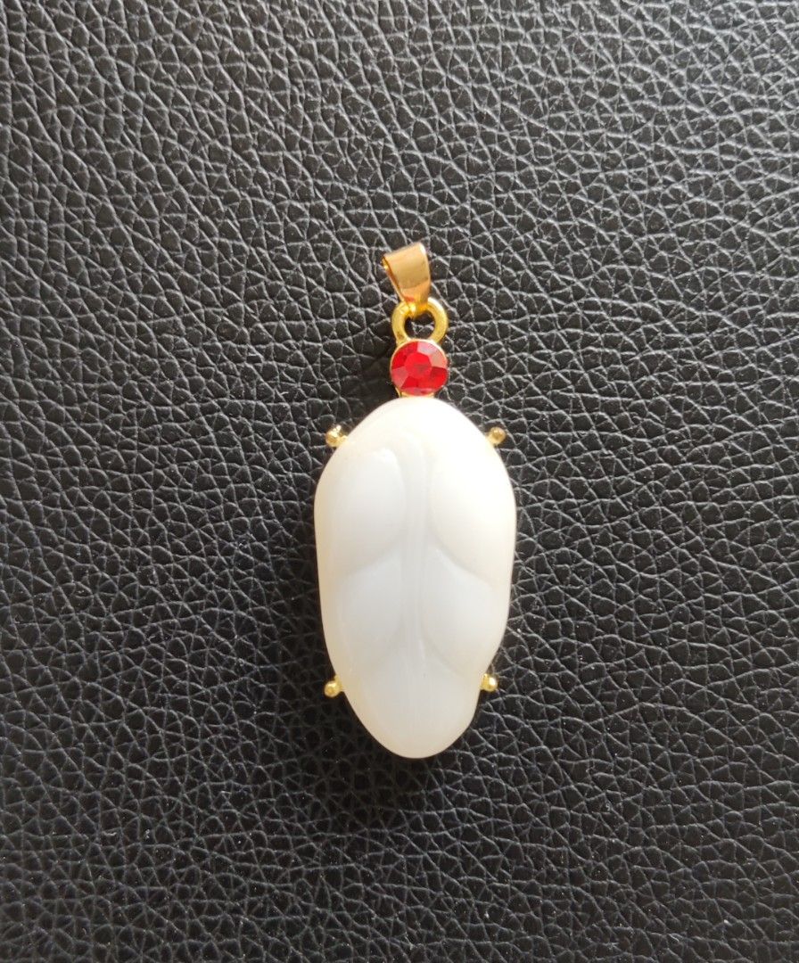 White coral pendant hotsell