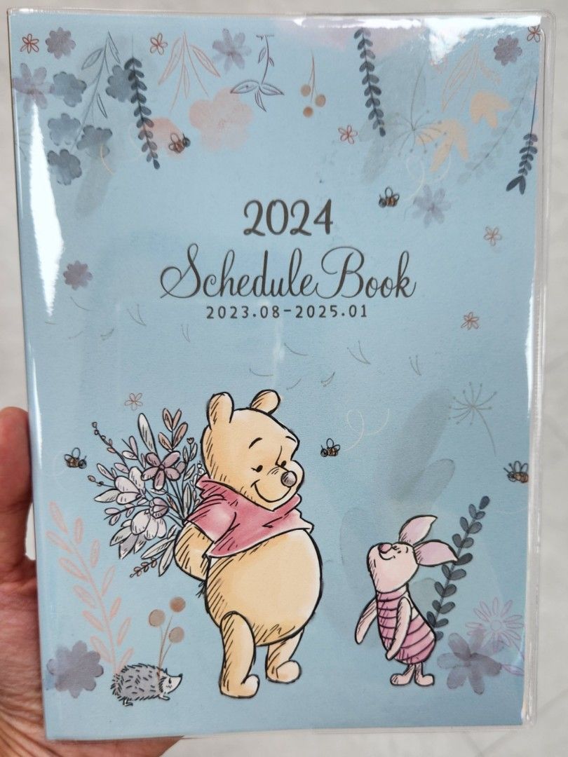 (4款) Winnie the Pooh 2024 monthly schedule (台灣), 興趣及遊戲, 手作＆自家設計, 其他