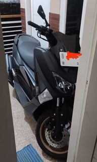Yamaha nmax / tuker tambah / vespa