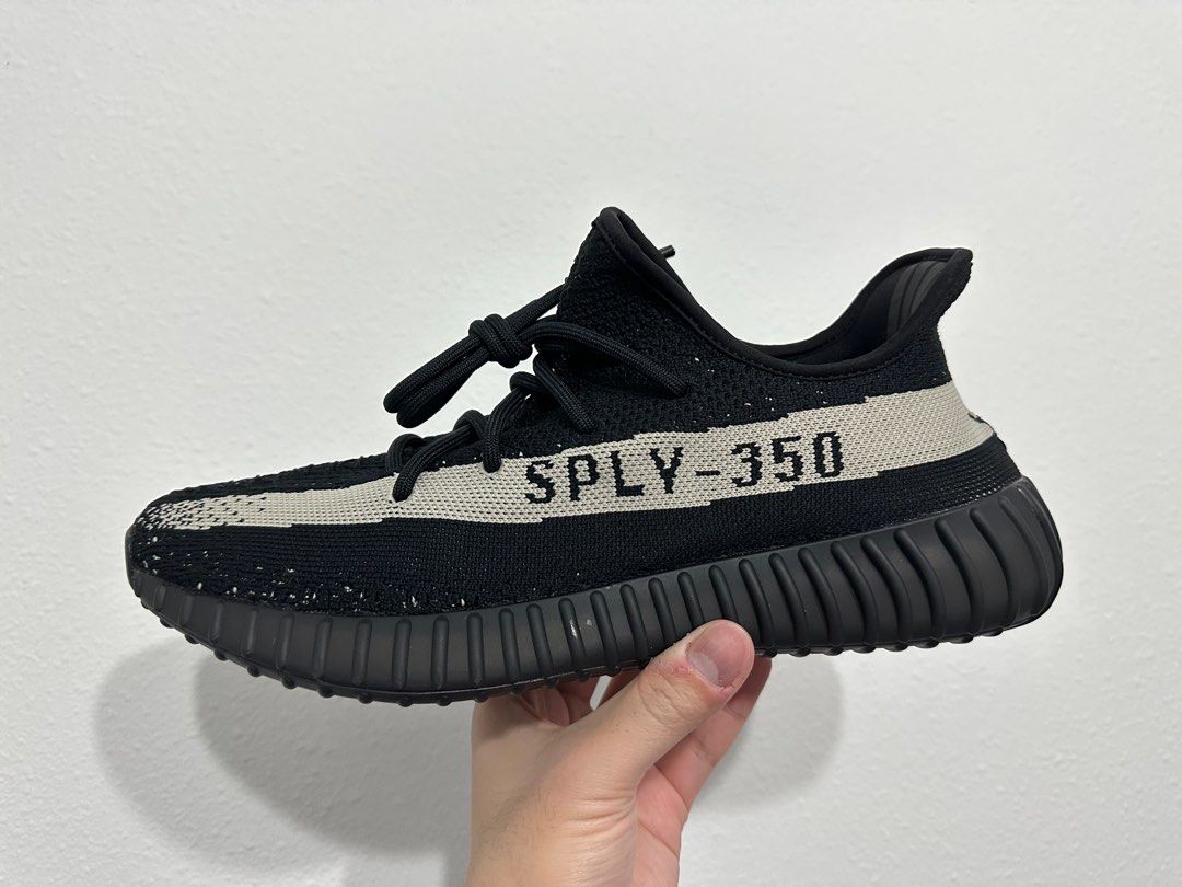 Yeezy sply 350 best sale v2 oreo