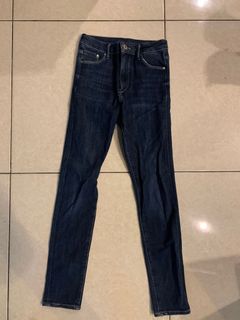 由 nobodyscloset (刊登 ID 1260559503，圖片 1) 提交，位於 的 (類別：)，說明：。