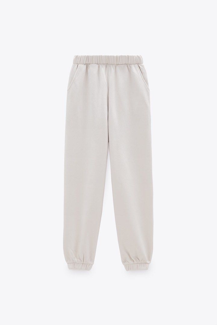 Zara Sweater and Plush Joggers Set (Category: Sets or Coordinates) located in Quezon City. Submitted by tk.as (Listing ID 1260529473, Image 3). Description: Joggers are like new but has a small stain at the back due to storage :( Sweater is brand new w/o tags You can buy it separately but it will be cheaper if you get the set.