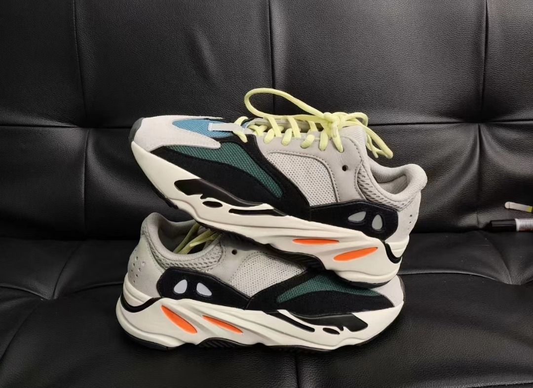 ❤️原盒正貨adidas originals Yeezy boost 700