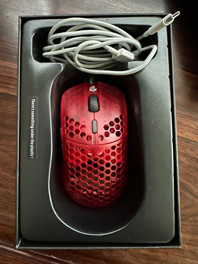 游狼G-Wolves HTX 4K Wireless Gaming Mouse 4000Hz Ruby Red 無線遊戲