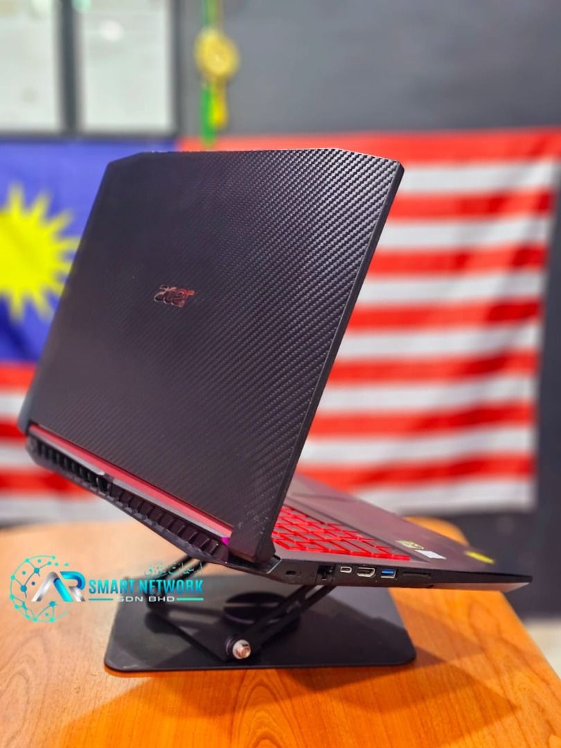 ACER NITRO 5 15.6