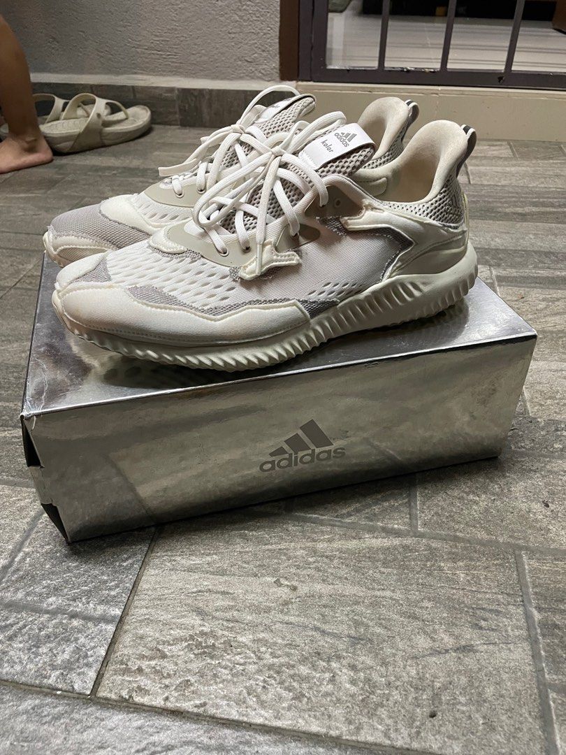 Adidas alphabounce sale white on feet