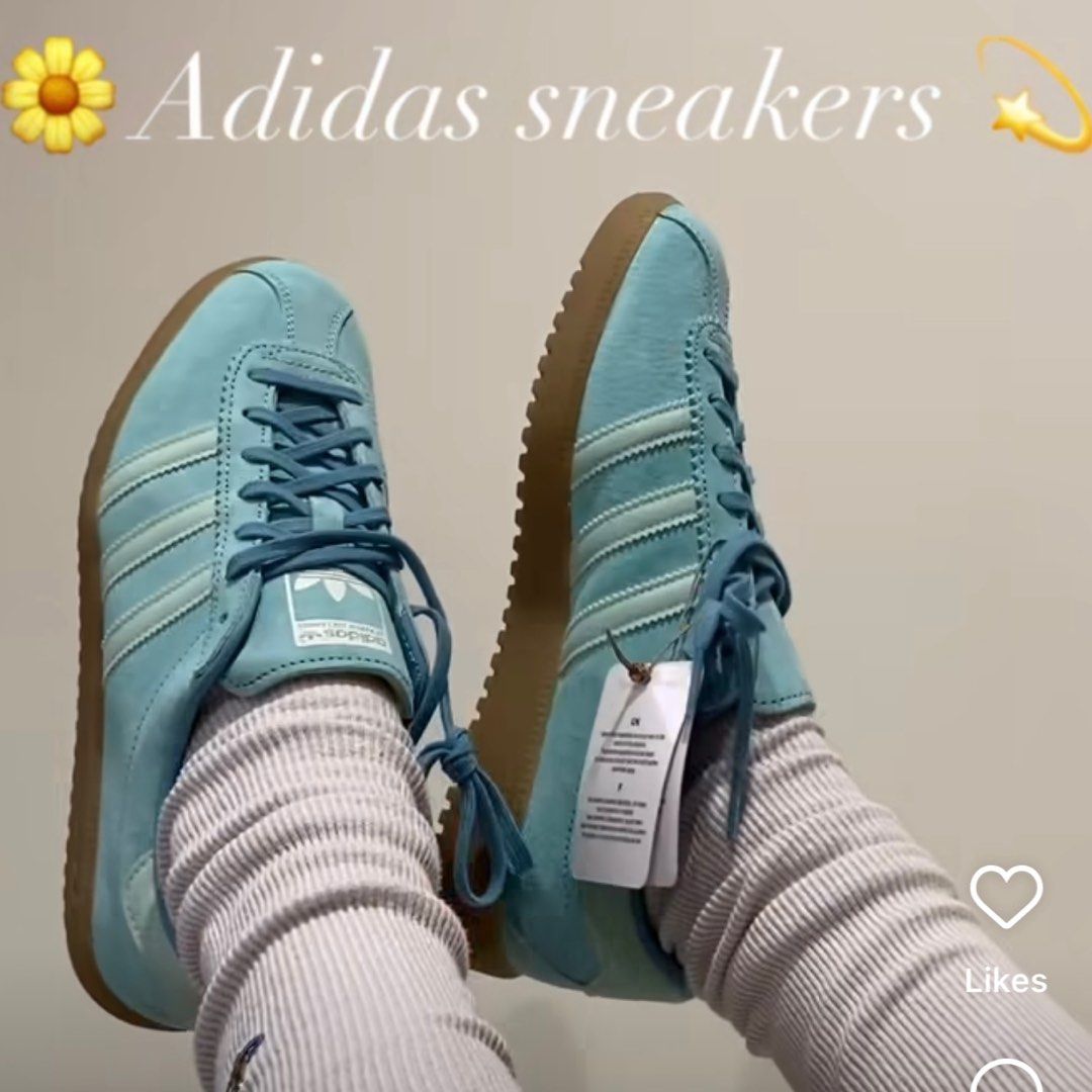 Adidas bermuda 2025 light green