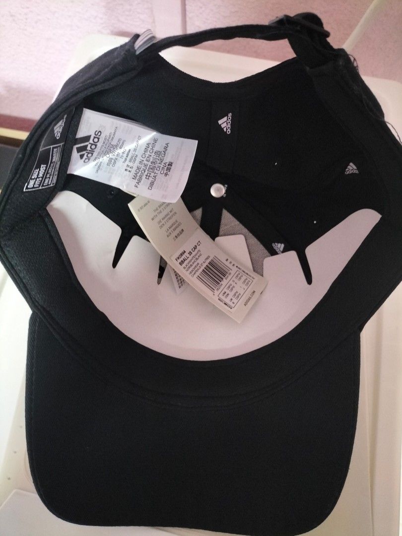 Market new arrivals cap adidas