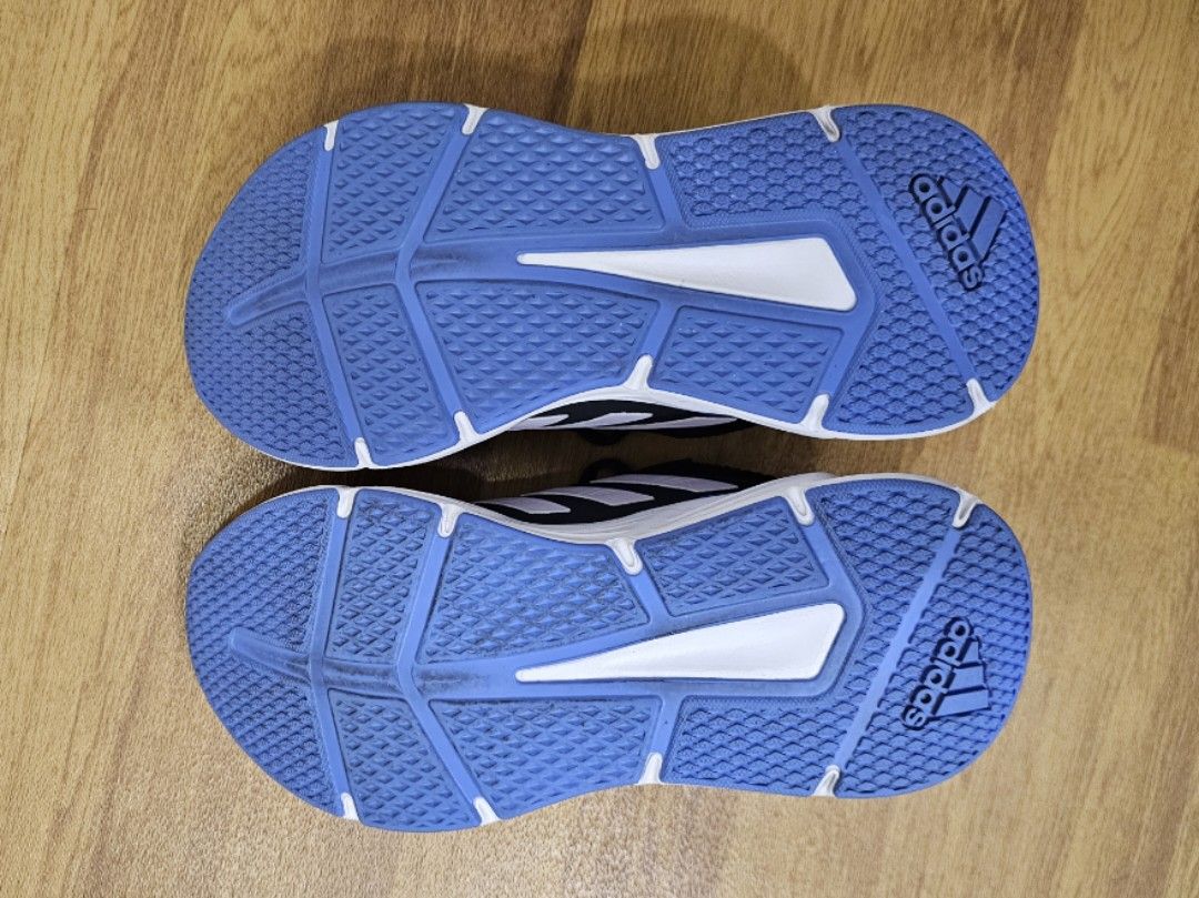 Galaxy hotsell running shoes