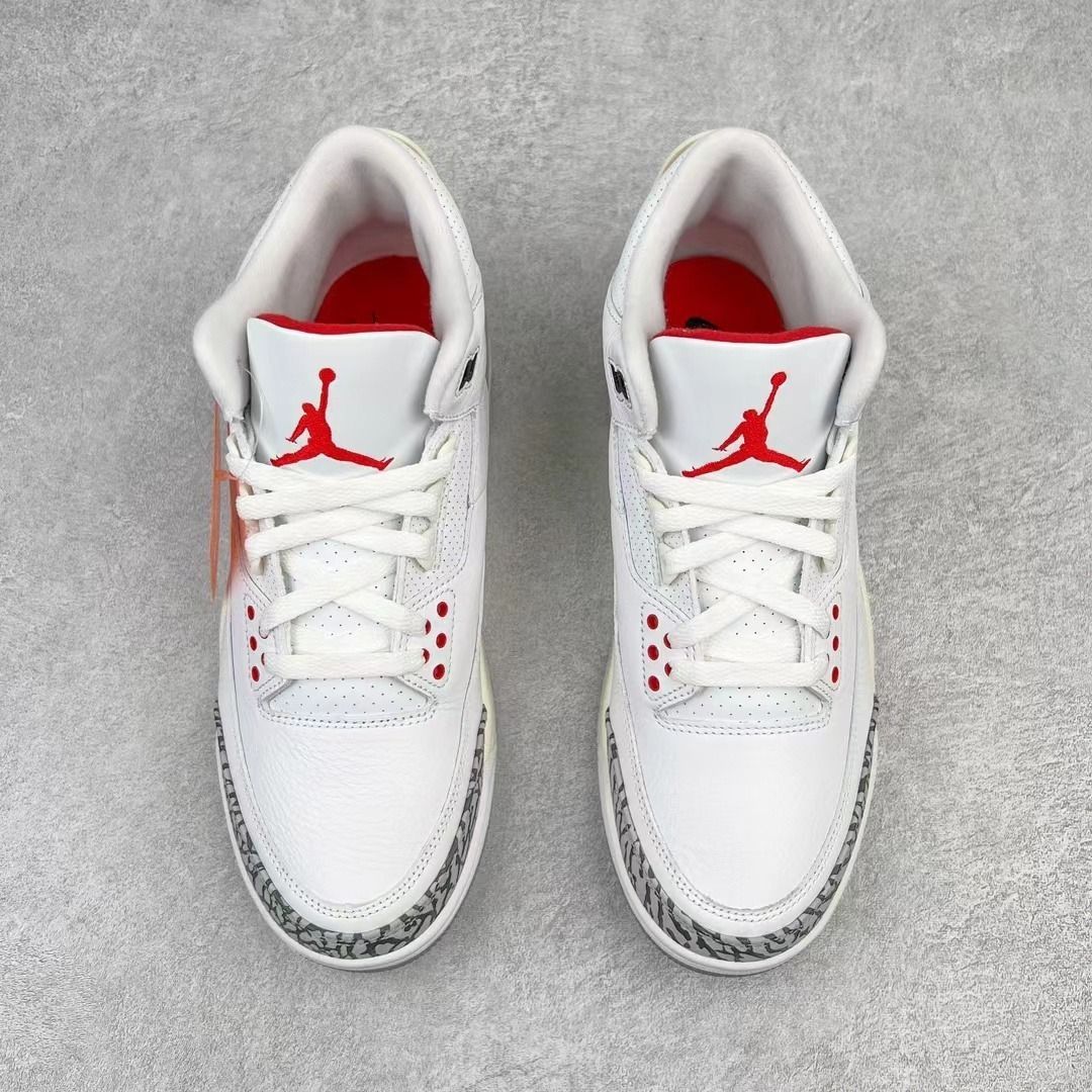 Air Jordan 3 "White Cement Reimagined 白水泥, 男裝, 鞋, 波鞋