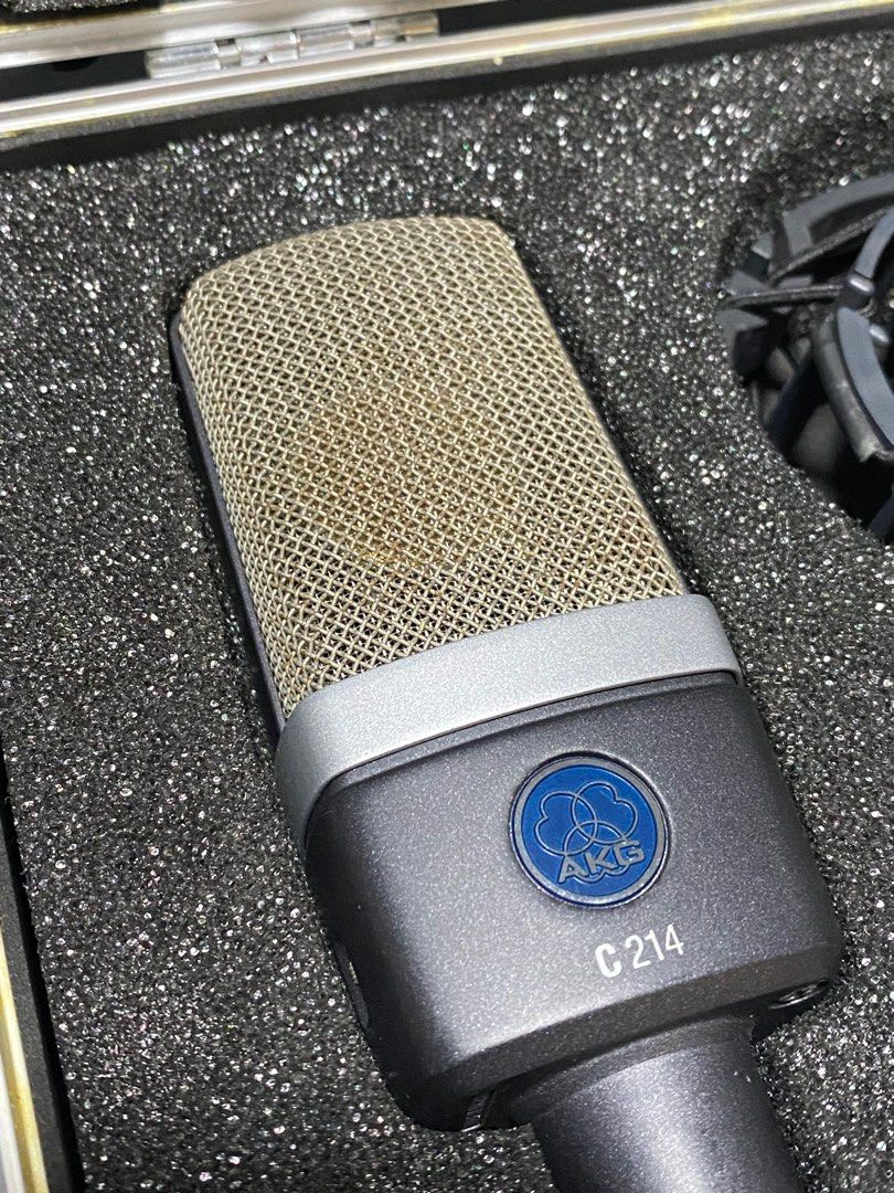 Akg c214 condenser microphone, Audio, Microphones on Carousell