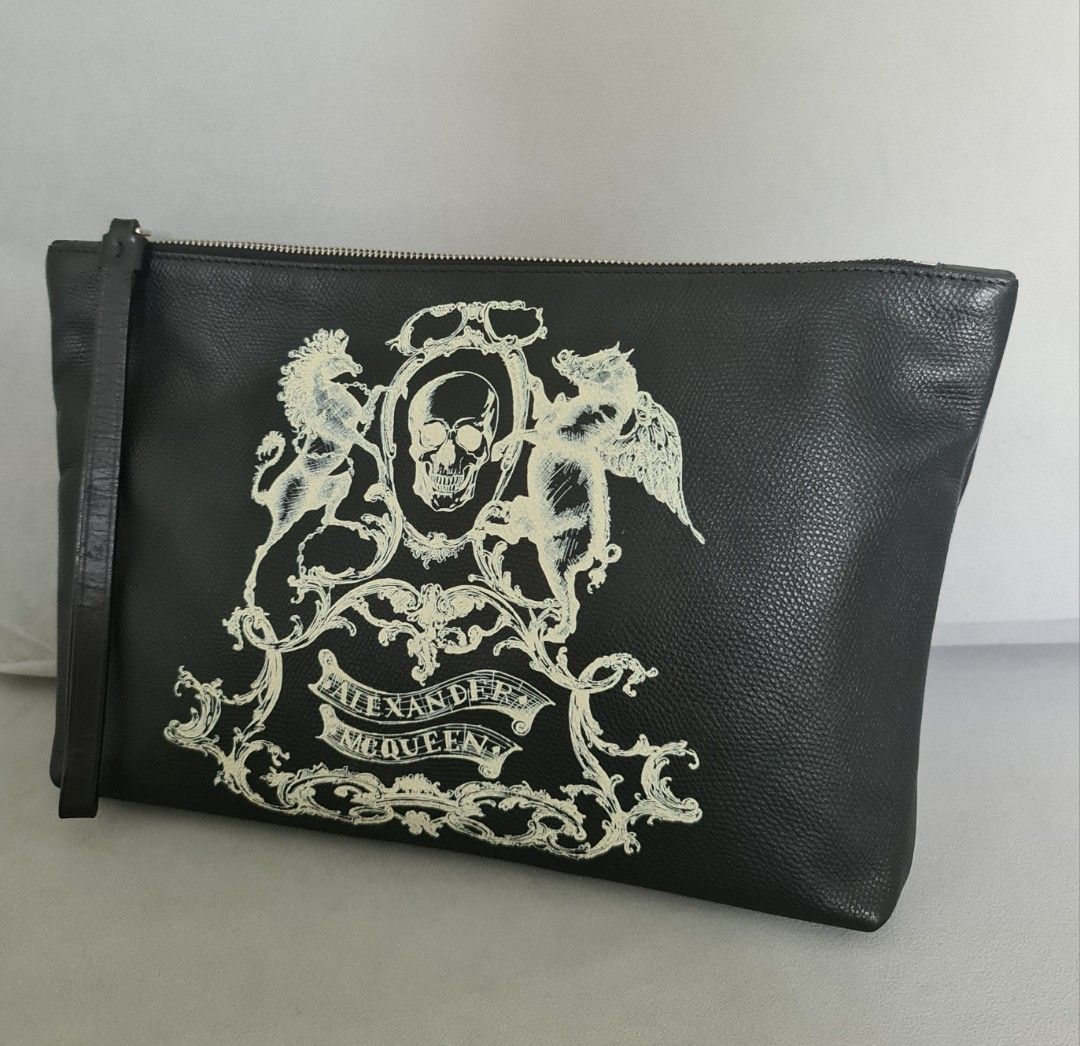 Alexander mcqueen black best sale clutch bag