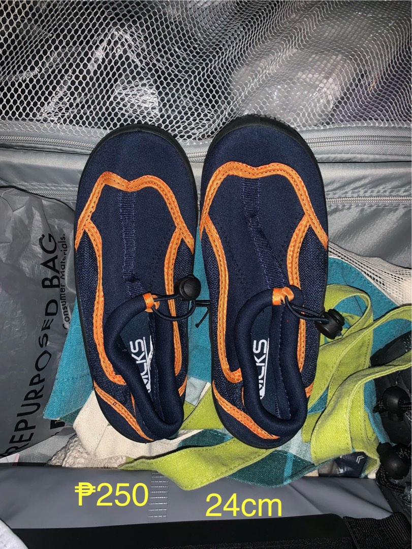 Aqua shoes from Kicks SM Department Store