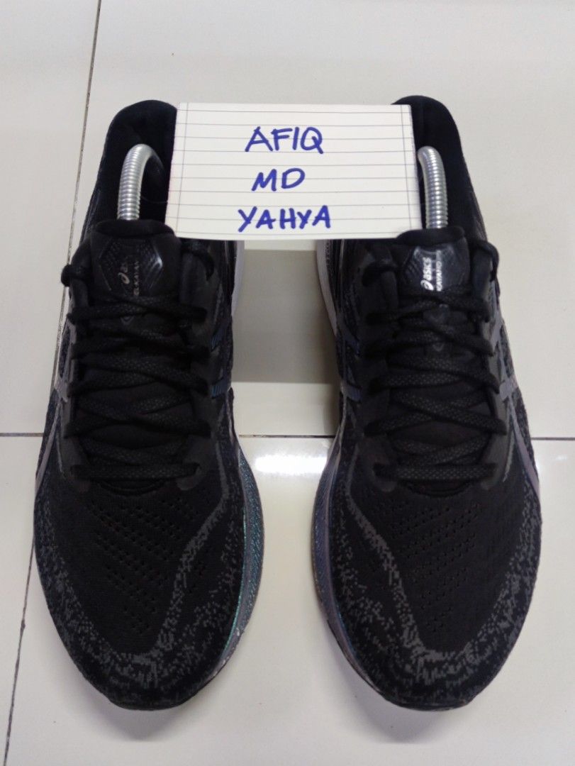 Asics kayano vs discount adidas ultra boost