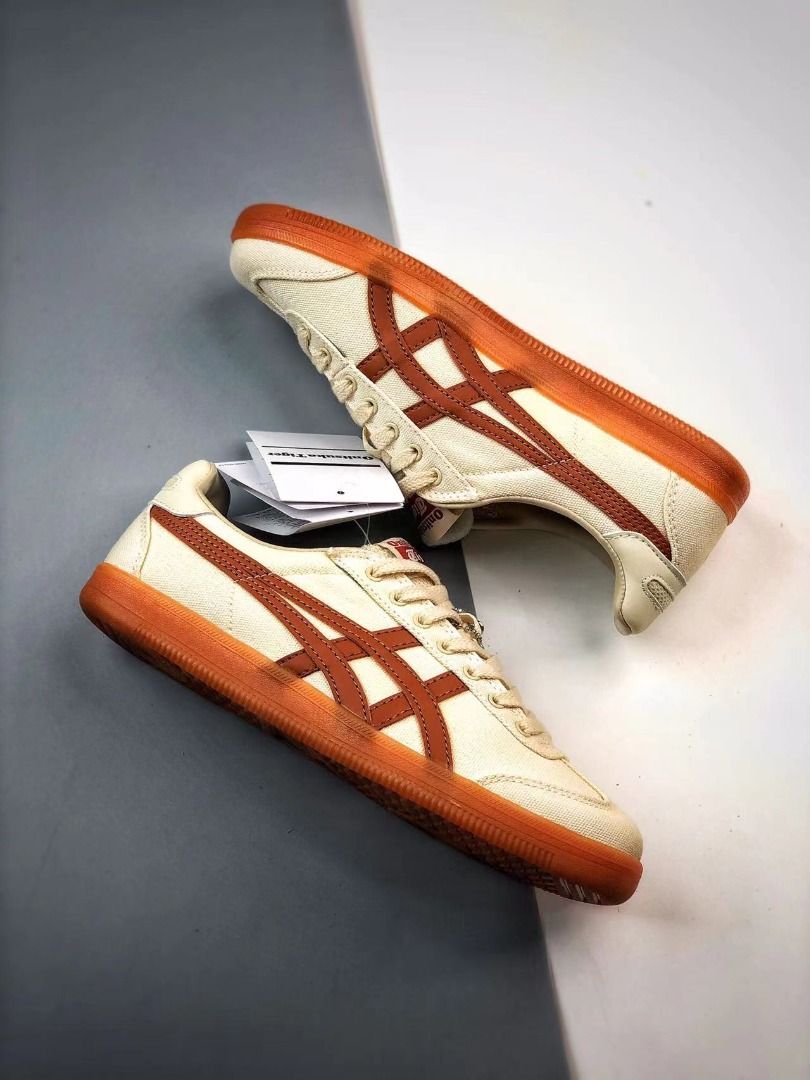 harga asics onitsuka tiger