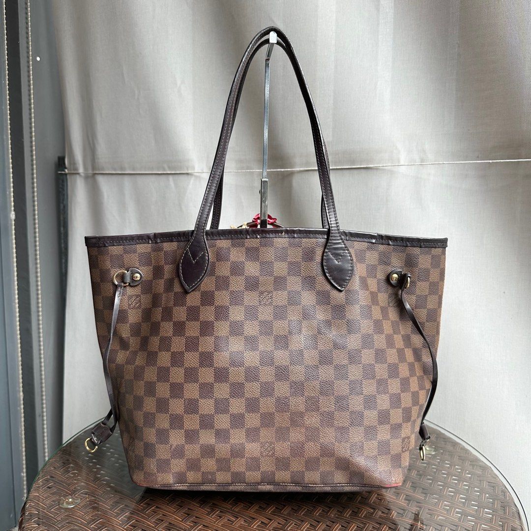 LV # 40156 : Neverfull (Medium)*, Luxury, Bags & Wallets on Carousell