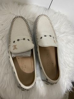 LOUIS VUITTON LV Gloria Flat Loafer - More Than You Can Imagine