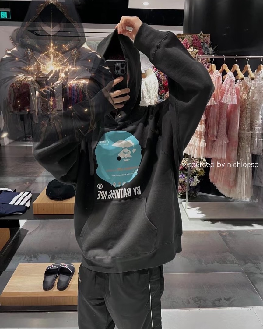 Retail bape hoodie new arrivals