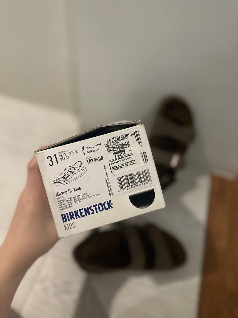 Birkenstock Milano Kids (Category: Babies & Kids Fashion) located in Mandaluyong City. Submitted by tring30 (Listing ID 1260739374, Image 2). Description: Used only thrice when we went out of town Super bago pa natago lang sa cabinet Size 31 Needs cleaning lang .