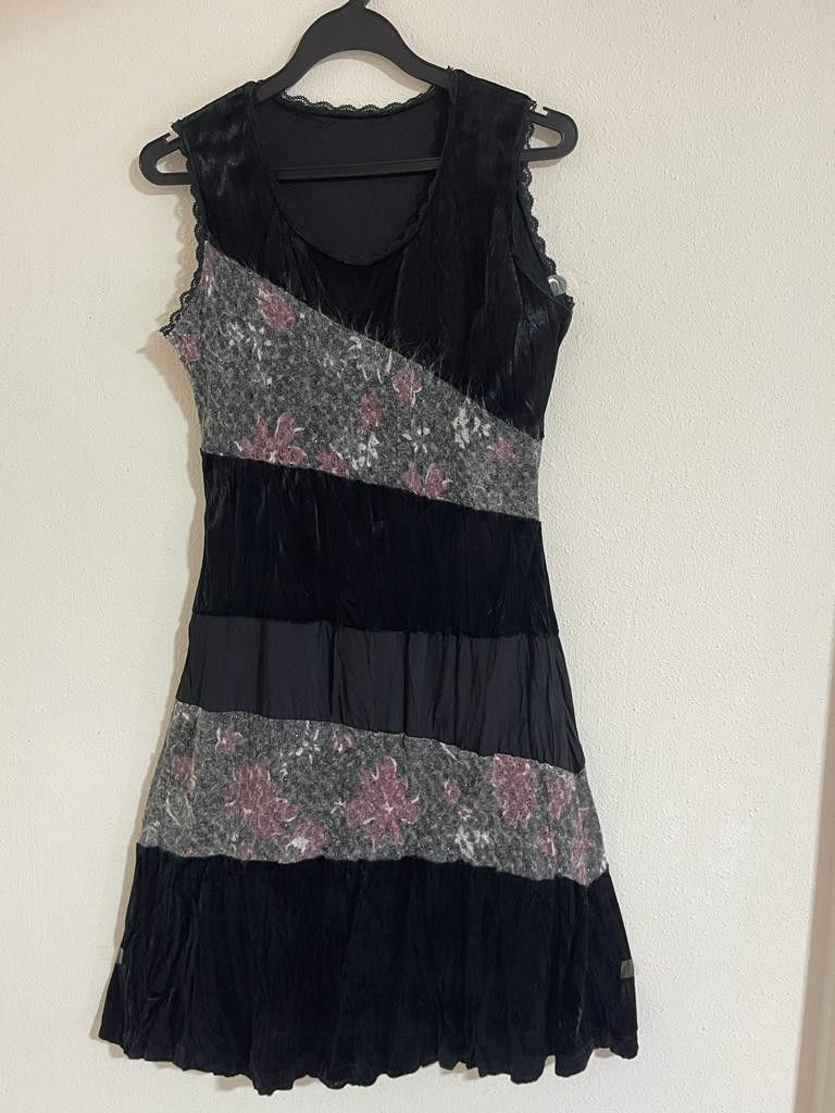 Buy 3 dresses for 15 Black Sleeveless Party Dress Women s